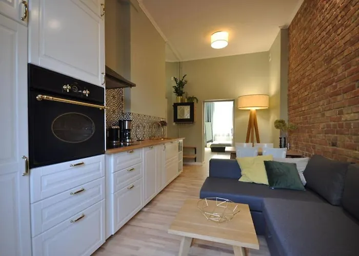 Apartment Poznanska *